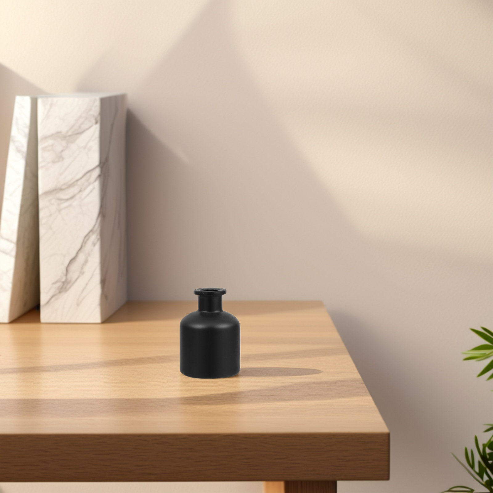 Car Fragrance Diffuser - زجاجتان ناشرتان للعطر أسطوانيتان الشكل، محمولتان،